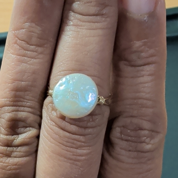 Gold Pearl Wire Ring - Picture 2 of 3